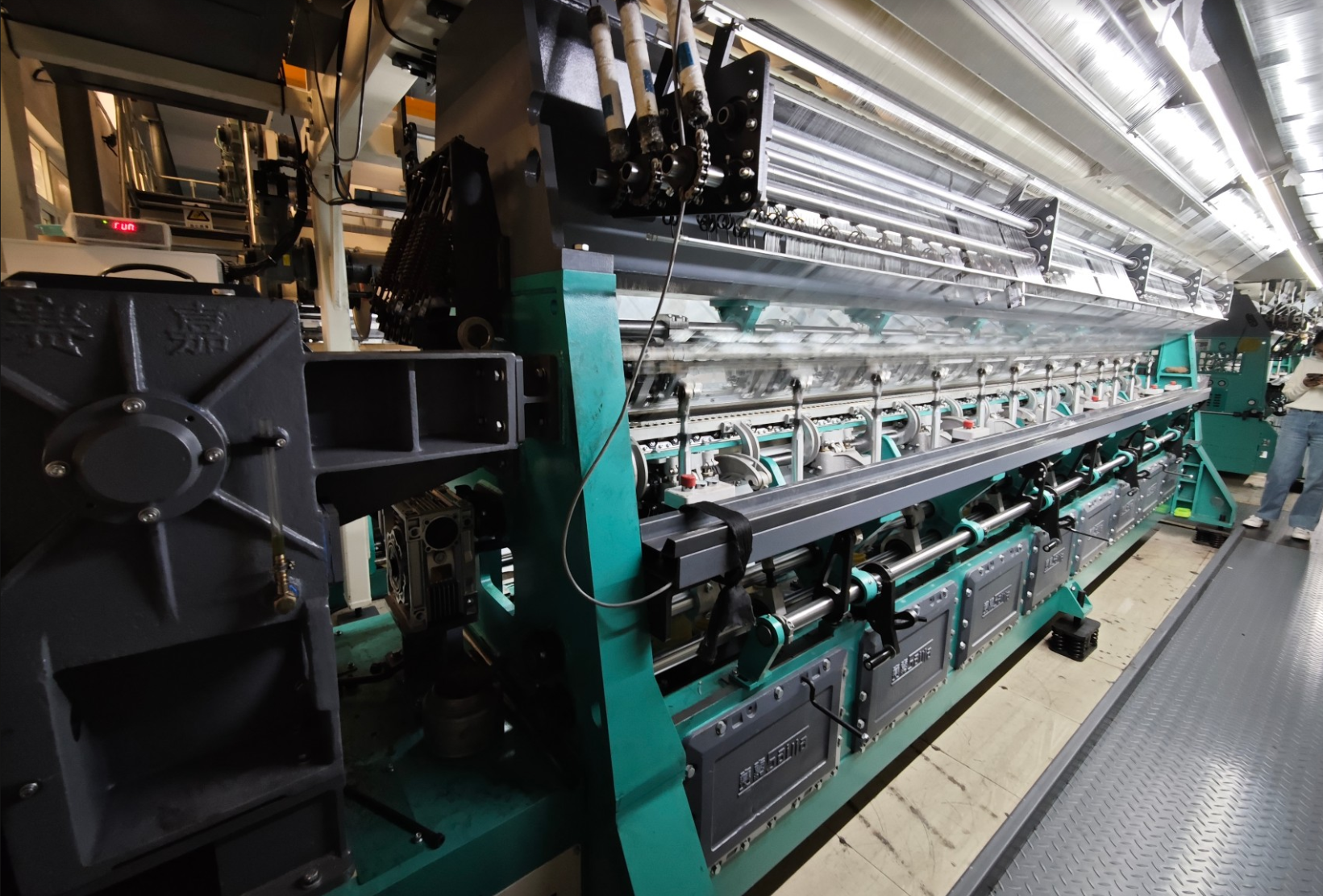 经编车间现场示意图(预留图片)